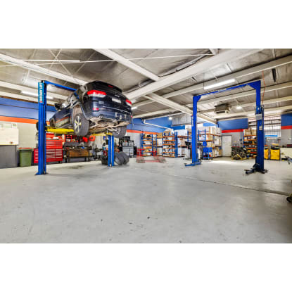 Established Automotive Service Centre – ACT