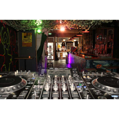 Radio Bar, Fitzroy