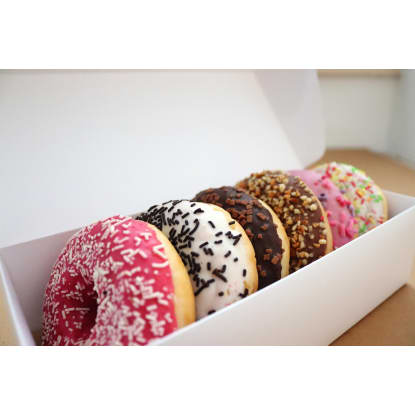 Fully managed Franchise Donut Shop South East Shopping Centre Ref: 1492