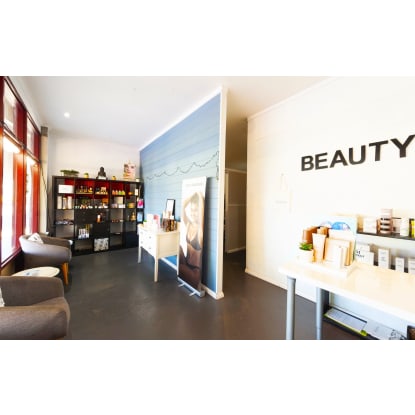 LEASEHOLD - Tocumwal Skin and Body, NSW - 1P0519
