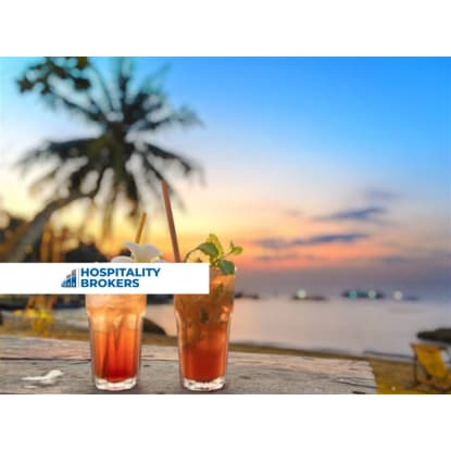 OCEAN FRONT RESTAURANT / BAR  10 YEAR LEASE  GREAT PROFITS