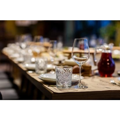 Cafe - Restaurant  - Cafe - Sales $25,000 p.w -  Inner West local icon - Profit $5,400 p.w - G1804F