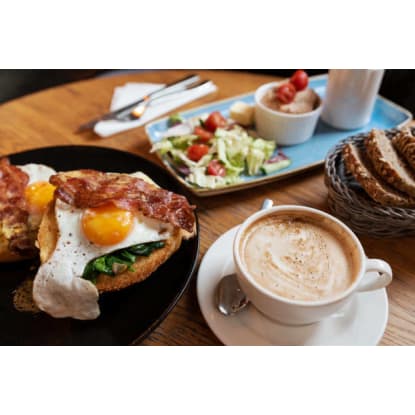 STRONG PERFORMING CBD CAFÉ