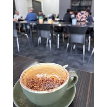 Takeaway & Diner  in Busy Retail Centre in Wagga
