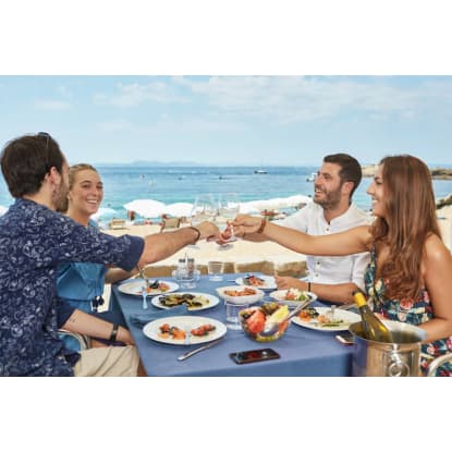 WATERFRONT LICENCED RESTAURANT - PRICED TO SELL - FANTASTIC BUY ..