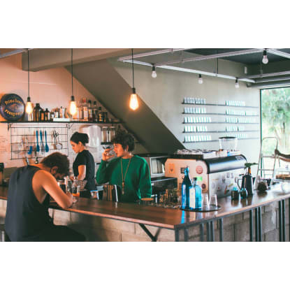 Modern Café with Liquor License – Busiest Strip in Hawthorn [2510111]