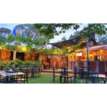 FREEHOLD GOING CONCERN - McEvoy Tavern, Eldorado VIC - 1P0543