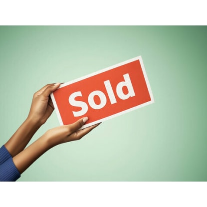 Automated coin laundry for sale in Seaford area