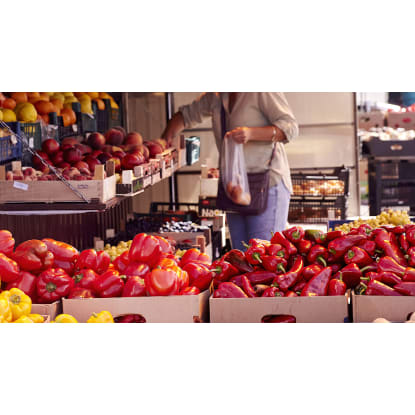 Supermarket - Retail - Asian Goods - Grocery store - Korean, Japanese & Chinese goods - Nets over...