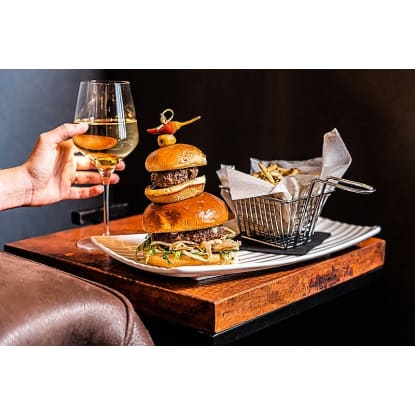 Ref: 3023, Lobby / Cafe / Bar / Restaurant, CBD