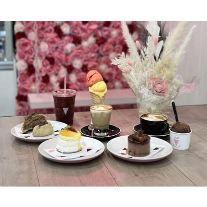 Well-Established Dessert Shop in Prime Strathmore Location