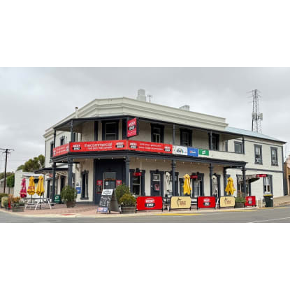 Commercial Hotel in Morgan - Lease