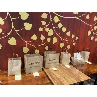 Busy Thai shop in superb location - SE Suburbs - Easy to Run - High Turnover