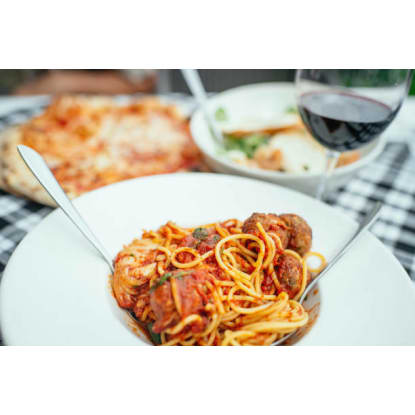 RARE FREEHOLD FULLY LICENSED CAFÉ/RESTAURANT