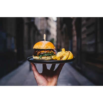 Thriving Burger Shop in Bustling Shopping Strip