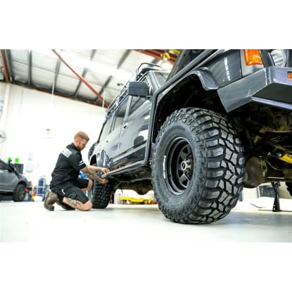 Established 4WD, Caravan and RV Accessories Business with Service Expansion