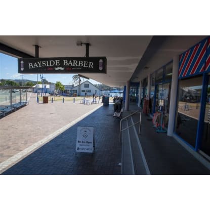 Bayside Barber Shop & Shaving Parlour Prime Waterfront Location!