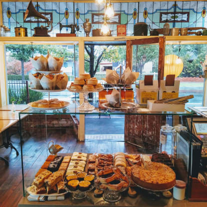 Inner-SE Melbourne Café with 15 Years of Successful Trade