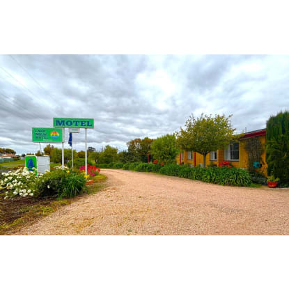 FREEHOLD GOING CONCERN - Lake Bolac Motel - 1P0565