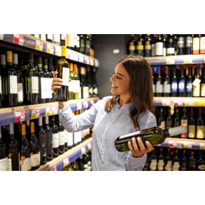 Spacious Drive Thru Bottle Shop with Extensive Parking - Ref: 13365