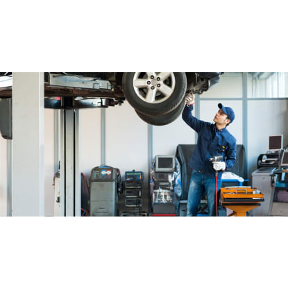 Gold Coast Automotive Workshop in Prime Location