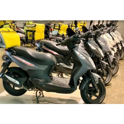 MOTORBIKE RENTAL --NORTH MELBOURNE --1P10658