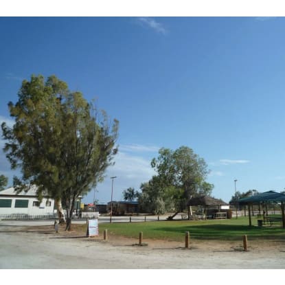 HAMELIN POOL CARAVAN PARK & POST OFFICE & LIQUOR