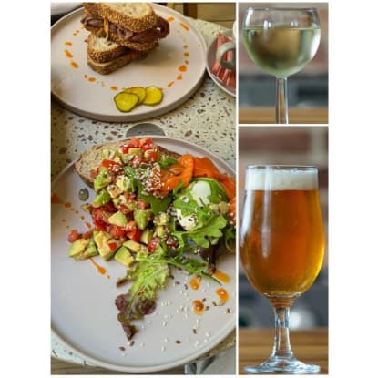 ​BEACHSIDE LIC CAFÉ/RESTAURANT OPPORTUNITY PAY FOR PLANT & EQUIPMENT ONLY $65,000+GST