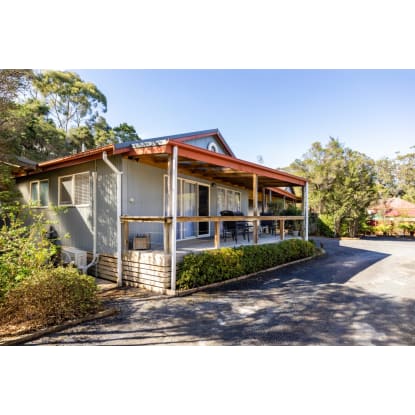 Fully Managed Freehold Accommodation Business in Iconic Strahan | Strong Returns