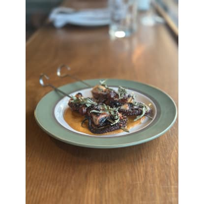 PREMIUM LICENSED WINE BAR & RESTAURANT – A RARE OPPORTUNITY