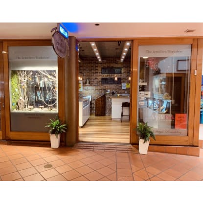 The Jewellers Workshop is positioned right in the heart of Byron Bay