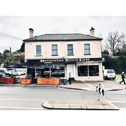 Passive Commercial Investment  Deloraine