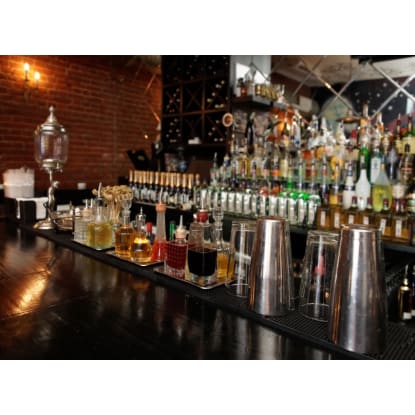 Bar & Shisha Lounge – Prime Location – Fully Managed [2512192]