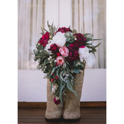 Mi Designs – A Business That Blooms