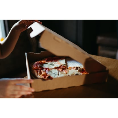 Semi Managed Pizza Store | $11K Weekly Sales | Cheap Rent | Prime Location [2601061]
