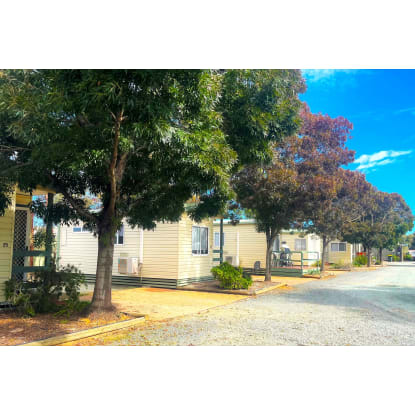 UNDER OFFER - BIG 4 Cabin Park Hay, NSW - 1P0183