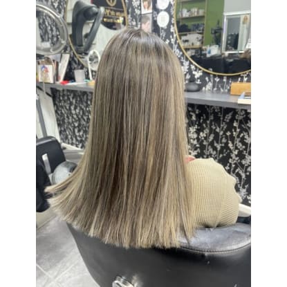 Turnkey Hair Salon – Prime Main Street Location, Moonee Valley Ref: 2602002