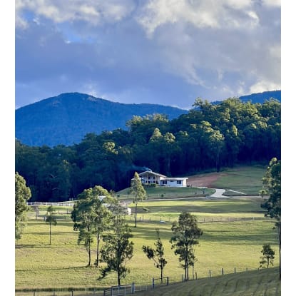 MODERN HOMESTEAD & ACREAGE, ECO-TOURISM APPROVED - 1072CPF