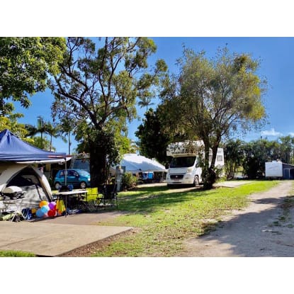 Far North Queensland Coastal Tropical Caravan Tourist Park - 896CPL