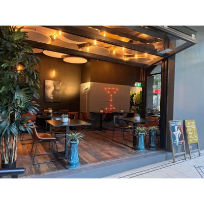 [Chattel Sale]Modern Cafe Bar Restaurant Prime Melbourne CBD Corner Ref:1613