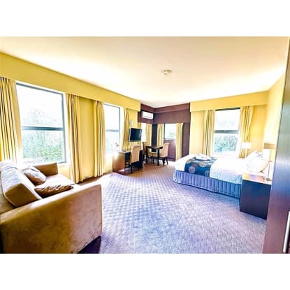 Leasehold Motel for Sale - Prime Ballarat Location