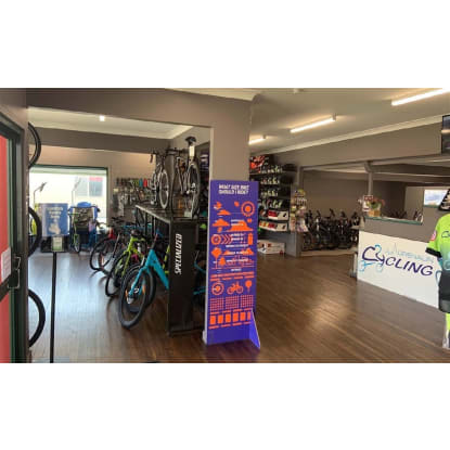 Cycling enthusiasts! 20year business in lifestyle locale!