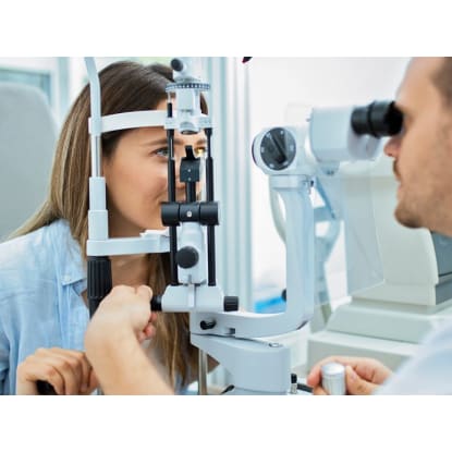 OPTOMETRISTS--- NOBLE PARK --1P10853