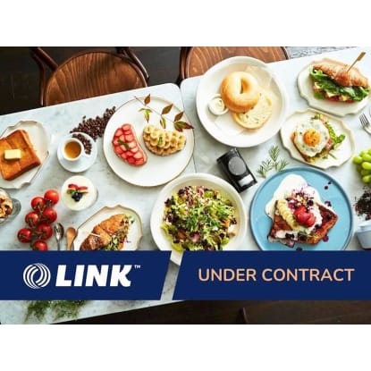 UNDER CONTRACT | Beloved Noosa Cafe with Iconic Local Following