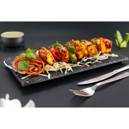 FULLY LICENSED 110 SEATER INDIAN RESTAURANT FOR SALE - MELBOURNE WESTERN SUBURBS