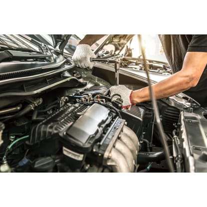 High-Performance Automotive Workshop – Fully Equipped & Growing