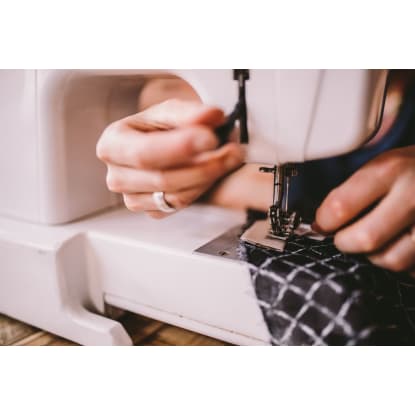 SEWING SCHOOL--GREENSBOROUGH--1P10998