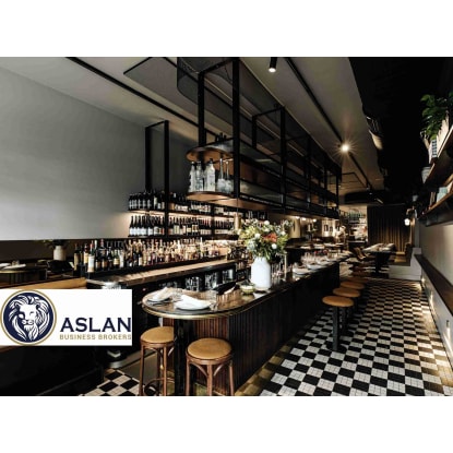 RESTAURANT/BAR BUSINESS FOR SALE