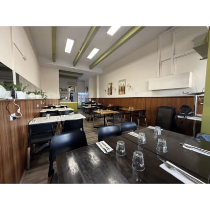 Turnkey Restaurant, Clarendon Street Location, South Melbourne | ID: 1436