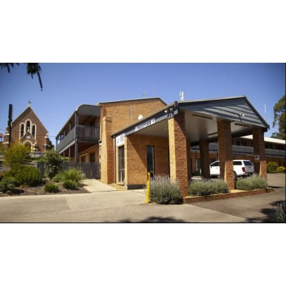 Bega Downs Motor Inn for Sale